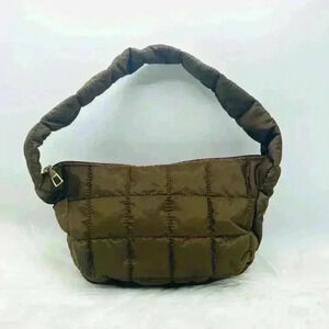 Woman’s Cloud Feel Puffer Quilted Shoulder Bag in Brown